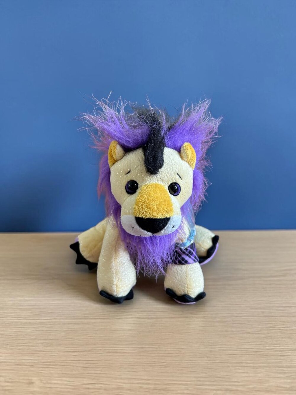 RARE Webkinz Rockerz Lion NWT HM5103 Unused/ Sealed Code New Plush Toy